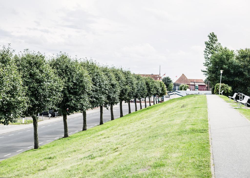 Hotel Tum Stuurmann Büsum Buitenkant foto